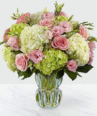 Luxury Collection - Free Delivery - MontRoyal Florist Montreal