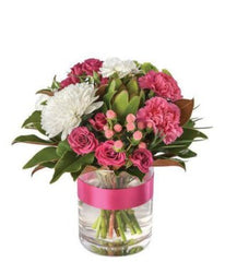 WELCOME BABY GIRL - Free Delivery - MontRoyal Florist Montreal